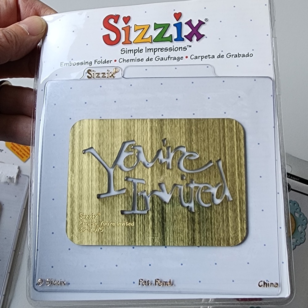Sizzix Embossing Folders Cuttlebug Disney Cut Emboss Dies Lot Shells Disney Cake - Picture 3 of 12